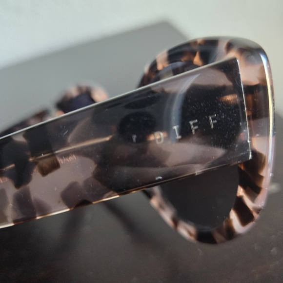 Diff Eyewear Accessories Diff Eyewear Luna Polarized Leopard Print